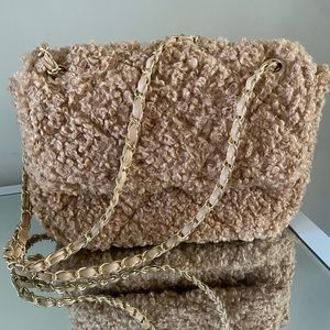 Faux Sherpa/ fur Missguided shoulder bag